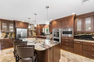 2214 Lakeville Dr, Kingwood, TX 77339 - Photo 10