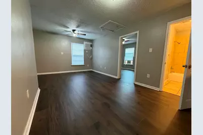 3028 Avenue M #B2, Galveston, TX 77550 - Photo 2