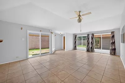 15818 Alta Mar Drive, Houston, TX 77083 - Photo 8