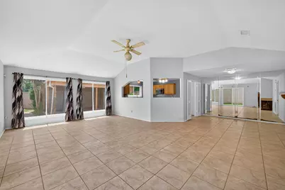 15818 Alta Mar Drive, Houston, TX 77083 - Photo 2