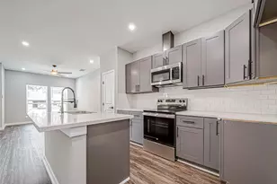 7234 St Augustine St, Houston, TX 77021 - Photo 10