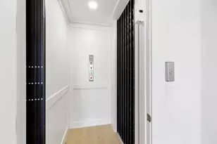 1650 Beachtown Dr, Galveston, TX 77550 - Photo 10