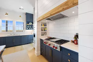 1650 Beachtown Dr, Galveston, TX 77550 - Photo 16