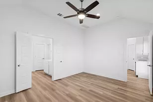 10326 Navarro Path, Montgomery, TX 77316 - Photo 30