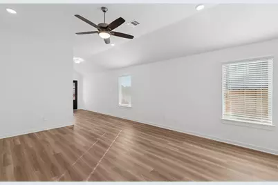 10326 Navarro Path, Montgomery, TX 77316 - Photo 14