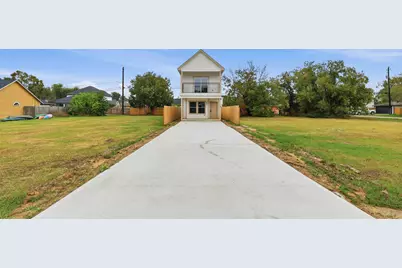 421 S Nugent Street, La Porte, TX 77571 - Photo 2