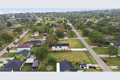 421 S Nugent Street, La Porte, TX 77571 - Photo 22