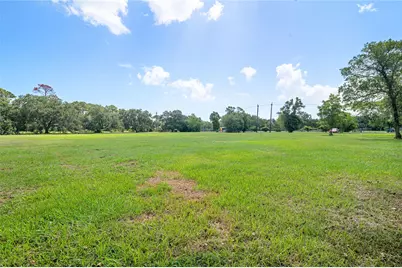 8 Middleton Street, Bayview, TX 77518 - Photo 6