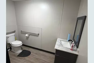 11055 Eastex Freeway, Houston, TX 77093 - Photo 6