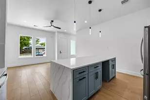4815 Cruse Rd, Houston, TX 77016 - Photo 8