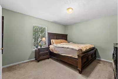 11807 Mighty Redwood Drive, Houston, TX 77059 - Photo 32