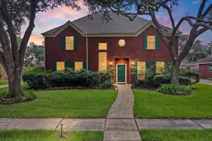 11807 Mighty Redwood Dr, Houston, TX 77059 - Photo 2