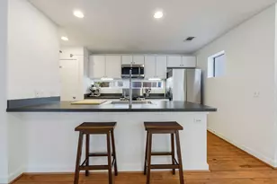 824 Ruthven St, Houston, TX 77019 - Photo 8