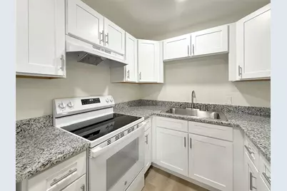 1016 E Walker Street #4, League City, TX 77573 - Photo 10