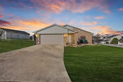 735 Moonwalk Street, Montgomery, TX 77356 - Photo 2
