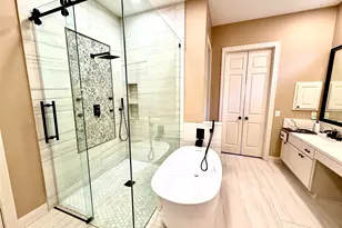 11826 Legend Manor Dr, Houston, TX 77082 - Photo 2