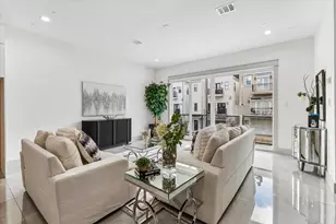 1605 Utah St, Houston, TX 77007 - Photo 12