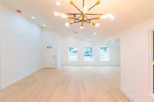 15411 Sierra Valle Dr, Houston, TX 77083 - Photo 8