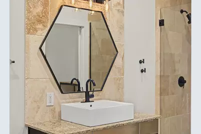 1406 Columbus Street #203, Houston, TX 77019 - Photo 30