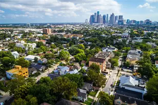 1406 Columbus St, Houston, TX 77019 - Photo 34