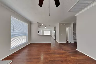 18914 Woodglen Shadows Drive, Humble, TX 77346 - Photo 6