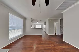 18914 Woodglen Shadows Dr, Humble, TX 77346 - Photo 6