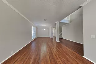 18914 Woodglen Shadows Dr, Humble, TX 77346 - Photo 2