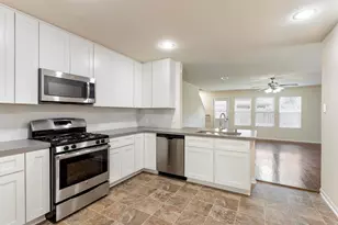 9947 Chimney Swift Ln, Conroe, TX 77385 - Photo 10