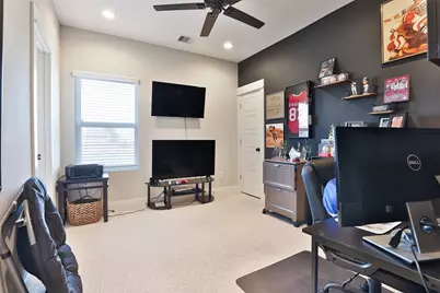 712 Pinemont Canyon Lane, Houston, TX 77018 - Photo 14