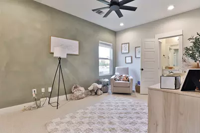 712 Pinemont Canyon Lane, Houston, TX 77018 - Photo 16