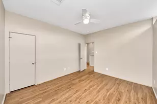 1113 W 17th St, Houston, TX 77008 - Photo 32