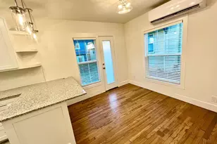 2006 Elmen St, Houston, TX 77019 - Photo 4