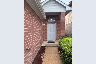 13018 Maile Park Drive, Houston, TX 77034 - Photo 2