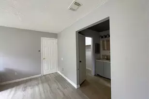 9614 Wellsworth Dr, Houston, TX 77083 - Photo 4