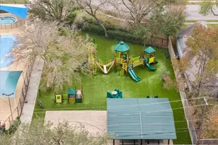 1003 Blue Willow Dr, Houston, TX 77042 - Photo 28