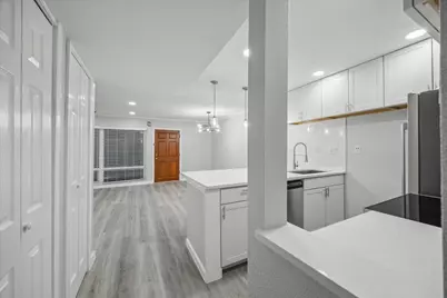 3271 Sul Ross St #21, Houston, TX 77098 - Photo 6