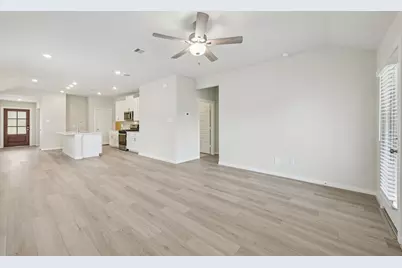 18639 Presswood Way Drive, New Caney, TX 77357 - Photo 4