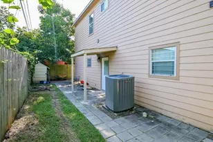 4433 Pease St, Houston, TX 77023 - Photo 38