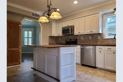 15896 Tree Monkey Road, Conroe, TX 77303 - Photo 2