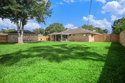 515 Brandywyne Drive, Friendswood, TX 77546 - Photo 16