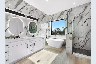 943 W 31st Street, Houston, TX 77018 - Photo 14