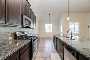 4815 Manila Bay Cir, Baytown, TX 77523 - Photo 28