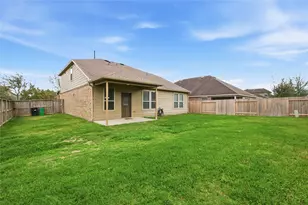 30253 Creekside Dr, Brookshire, TX 77423 - Photo 34