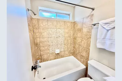 6 Leverwood Court, The Woodlands, TX 77381 - Photo 12
