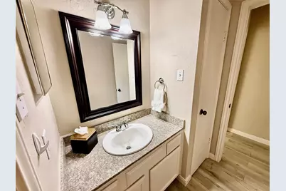 6 Leverwood Court, The Woodlands, TX 77381 - Photo 18