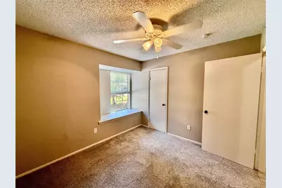 6 Leverwood Court, The Woodlands, TX 77381 - Photo 16