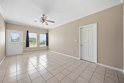 9603 Surrey Lane, Richmond, TX 77469 - Photo 6