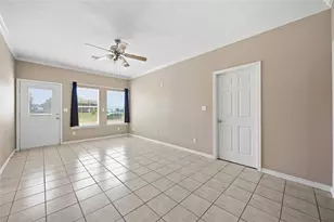 9603 Surrey Ln, Richmond, TX 77469 - Photo 6