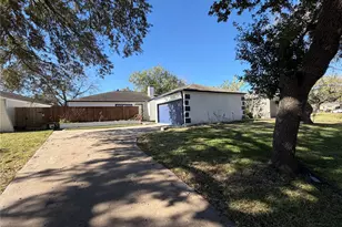 2218 Round Lake Dr Dr, Houston, TX 77077 - Photo 1