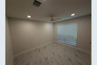 2218 Round Lake Dr Drive, Houston, TX 77077 - Photo 18